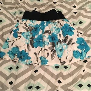 Blue and white floral Skirt